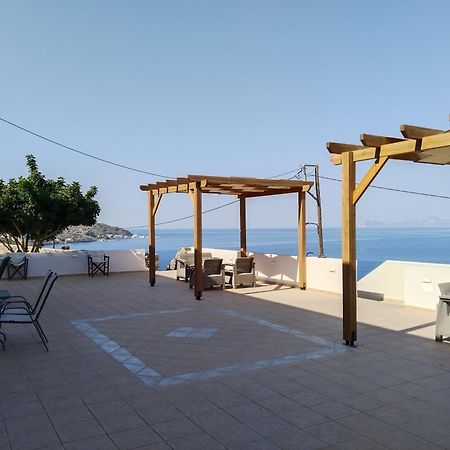 Astradeni Luxury Apartments Kratir Skála Esterno foto
