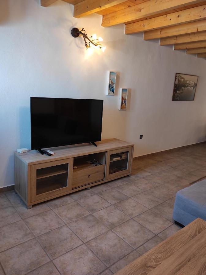 Astradeni Luxury Apartments Kratir Skála Esterno foto