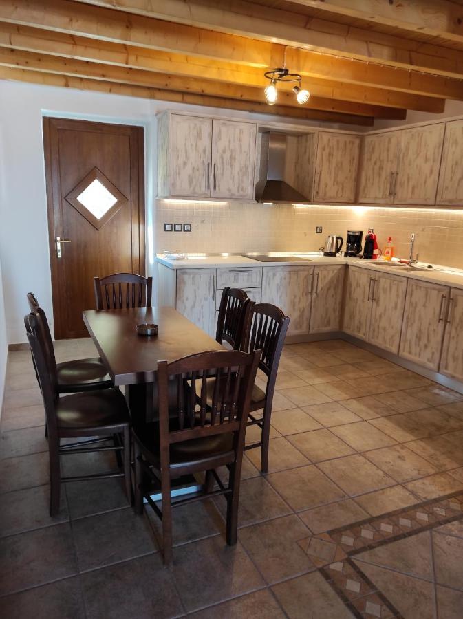 Astradeni Luxury Apartments Kratir Skála Esterno foto